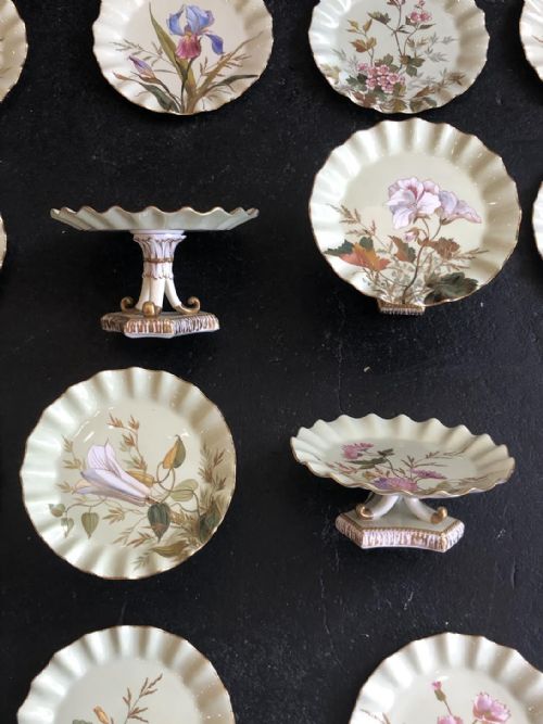 A LARGE PORCELAIN DESSERT SERVICE BY BODLEY 186570 - ADDITIONAL PHOTO 13