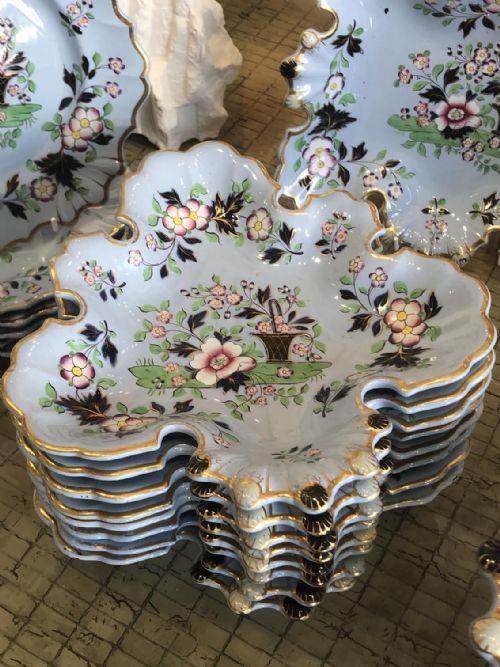 AN EXCEPTIONAL BLUE DRAB AND ENAMELLED DESSERT SERVICE RIDGWAY 1840 - ADDITIONAL PHOTO 2