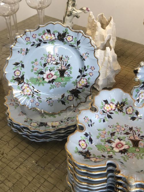 AN EXCEPTIONAL BLUE DRAB AND ENAMELLED DESSERT SERVICE RIDGWAY 1840 - ADDITIONAL PHOTO 5