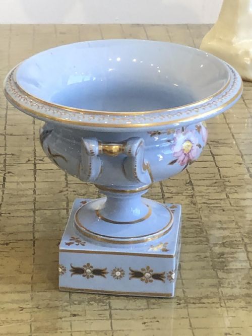 A RARE AND UNUSUAL RIDGWAY BLUE DRAB URN - ADDITIONAL PHOTO 3