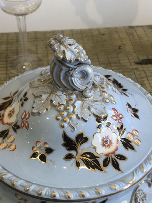 AN INCREDIBLY RARE RIDGWAY ICE PAIL IN BLUE DRAB WITH ENAMELLED FLOWERS CIRCA 1845 - ADDITIONAL PHOTO 7
