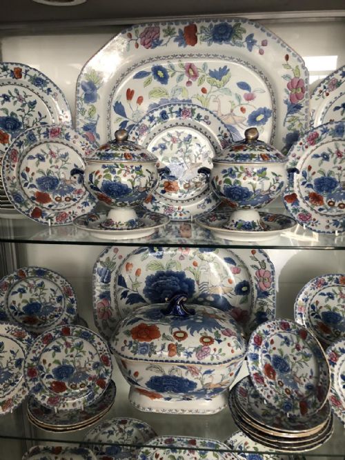 RARE MASONS IRONSTONE DINNER SERVICE IN GRASSHOPPER PATTERN CIRCA 18131820 - ADDITIONAL PHOTO 1