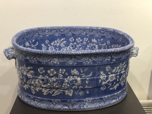 1820'S BLUE AND WHITE TRANSFER ALL OVER SHEET PATTERN FOOT BATH 182530 - ADDITIONAL PHOTO 1