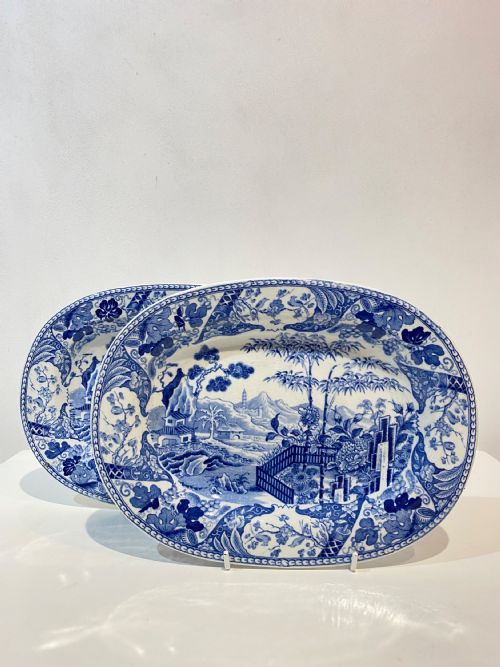 2 wedgwood platters blue and white transfer circa 1815 pair 1 - CATEGORY: ANTIQUE CERAMICS - DATED REGENCY