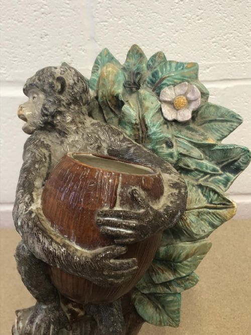 CONTINENTAL TERRACOTTA MONKEY WALL POCKET 1870 - ADDITIONAL PHOTO 3