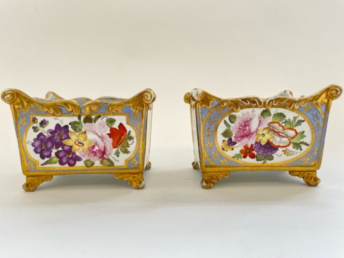 A RARE PAIR OF UNUSUALLY COLOURED AND HANDPAINTED OF MASON IRONSTONE LETTER RACKS 18131820 - ADDITIONAL PHOTO 1