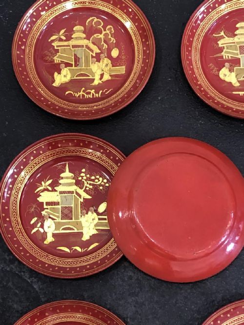 SET OF 6 EXQUISITE RED LACQUERED PAPER MACHE CHINESE PLATES CIRCA 1820 - ADDITIONAL PHOTO 2