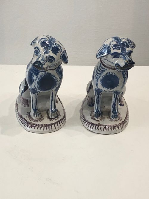 A PAIR DUTCH DELFT DOGS CIRCA 1760 - ADDITIONAL PHOTO 7