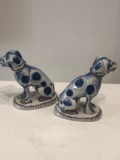 A PAIR DUTCH DELFT DOGS CIRCA 1760 - ADDITIONAL PHOTO 8