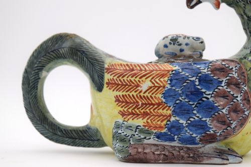 PR OF FAIENCE TEAPOTS EARLY 19TH CENTURY - ADDITIONAL PHOTO 3