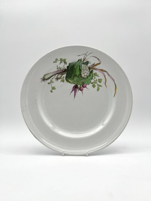 A BEAUTIFUL 1870S MINTON CREAMWARE BODY OF PLATTER AND PLATES WITH VEGETABLES PATTERNS - ADDITIONAL PHOTO 8