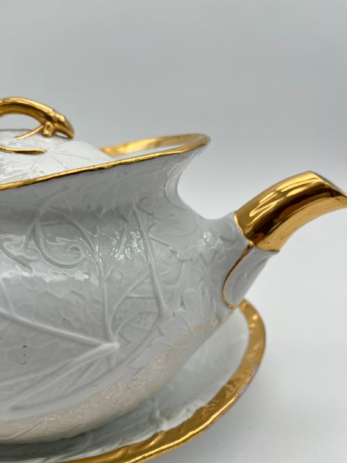 A RARE RED MARK WEDGWOOD TEA POT ON STAND 18151820 - ADDITIONAL PHOTO 3