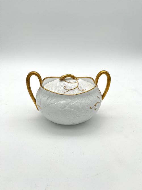 A RARE RED MARK WEDGWOOD SUCRIER 18151820