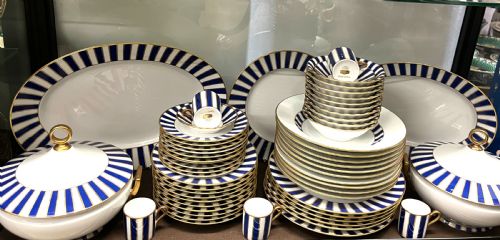 fig 1. A sensational Richard Ginori Dinner service designed by Claudio La Viola 1990