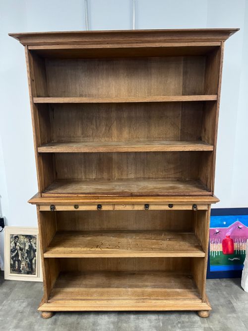 PAIR OF OAK BOOKCASES EARLY 20TH CENTURY - ADDITIONAL PHOTO 5