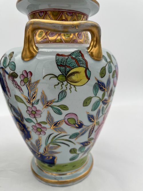 PR OF UNUSUAL MASONS IRONSTONE VASES WITH COVERS 18131820 - ADDITIONAL PHOTO 3