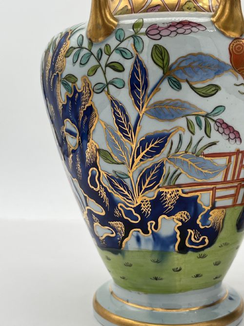 PR OF UNUSUAL MASONS IRONSTONE VASES WITH COVERS 18131820 - ADDITIONAL PHOTO 4