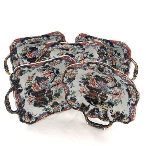 A CHARMING SET OF FIVE TONQUIN CHINA IRONSTONE DESSERT SHAPES FROM 1830 - ADDITIONAL PHOTO 11