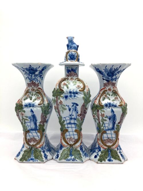 EARLY 19TH CENTURY SUPERB 5 VASE DELFT GARNITURE - ADDITIONAL PHOTO 3