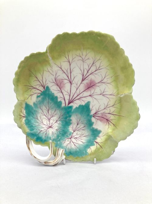 STAFFORDSHIRE LEAF DESSERT SERVICE CIRCA 1840 - ADDITIONAL PHOTO 9