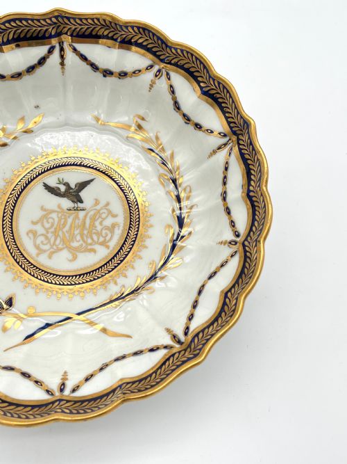 AN EXCEPTIONAL FLIGHT WORCESTER ARMORIAL DESSERT SERVICE 178388 - ADDITIONAL PHOTO 12