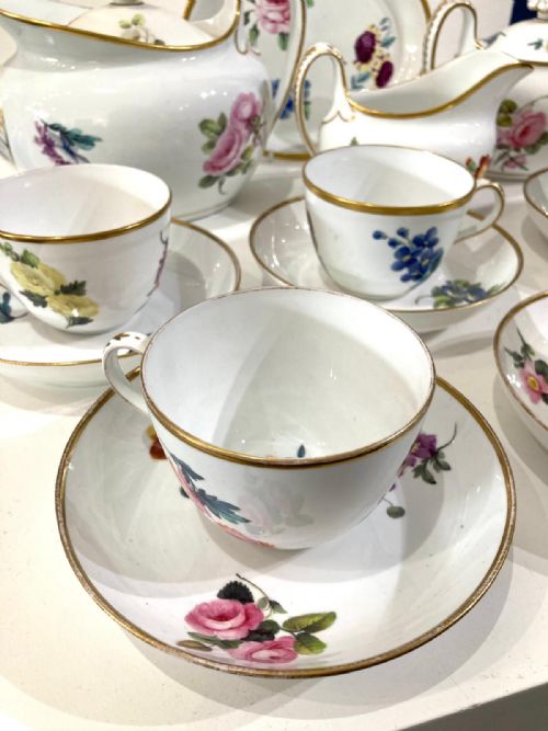 RARE 1815 WEDGWOOD PORCELAIN TEA SET - ADDITIONAL PHOTO 4