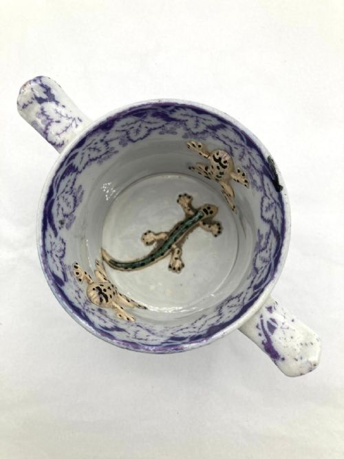 A MULBERRY TRANSFER FROG AND NEWT TWO HANDLED MUG WITH POEM - ADDITIONAL PHOTO 3