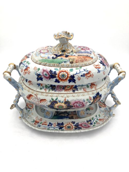 A BEAUTIFUL HICKS AND MEIGH DINNER SERVICE CIRCA 1820 - ADDITIONAL PHOTO 1