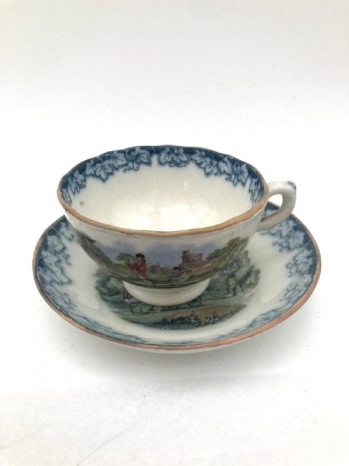 AN EXTREMELY RARE PRATTWARE CHILD'S SET IN FLOWBLUE WITH QUEEN VICTORIA CIRCA 1850 - ADDITIONAL PHOTO 3