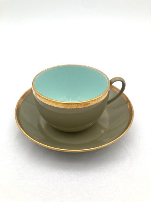 A MARVELLOUS SET OF EIGHT 1820'S WEDGWOOD DRABWARE TEACUPS AND SAUCERS - ADDITIONAL PHOTO 5