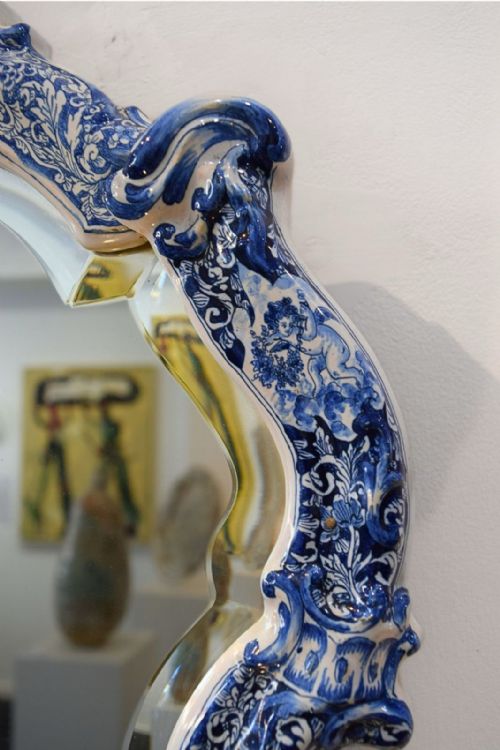 A RARE AND MAGNIFICENT 19TH C DUTCH DELFT DRESSING TABLE MIRROR ON A WOODEN BACKING - ADDITIONAL PHOTO 9