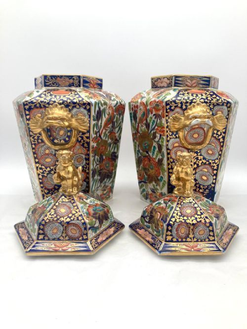 A SENSATIONAL PAIR OF MASON'S IRONSTONE TEMPLE JARS 1820 - ADDITIONAL PHOTO 5