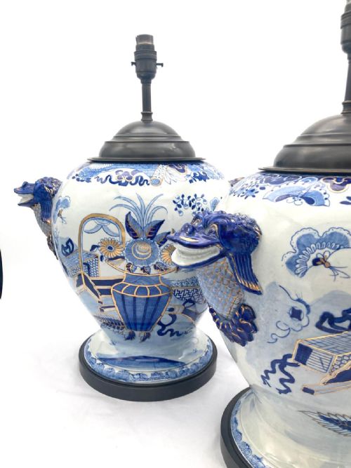 A LARGE AND IMPRESSIVE PAIR OF HICKS AND MEIGH IRONSTONE VASES CONVERTED INTO LAMPS - ADDITIONAL PHOTO 1
