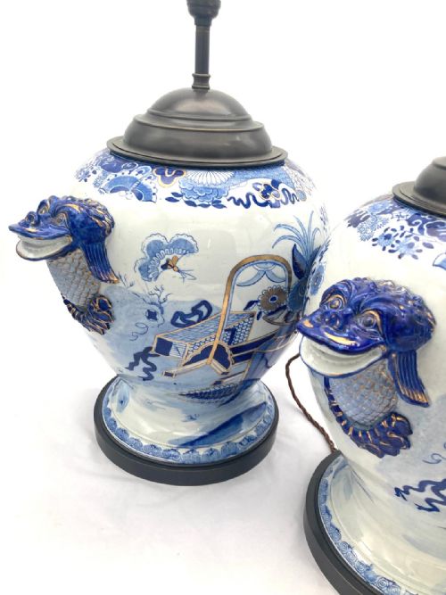 A LARGE AND IMPRESSIVE PAIR OF HICKS AND MEIGH IRONSTONE VASES CONVERTED INTO LAMPS - ADDITIONAL PHOTO 2