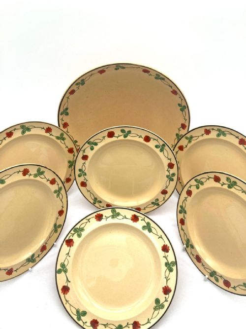 A WONDERFUL COLLECTION OF 1835 DRABWARE WEDGWOOD DESSERT PLATES AND CAKE PLATE - ADDITIONAL PHOTO 1