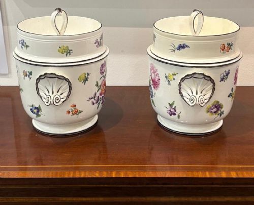 A LOVELY PAIR OF ENGLISH CREAMWARE ICE PAILS CIRCA 18001810 - ADDITIONAL PHOTO 1