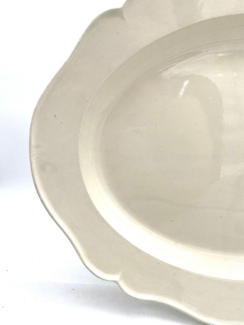 A LARGE SILVER SHAPED CREAMWARE CHARGER CIRCA 1770 - ADDITIONAL PHOTO 1