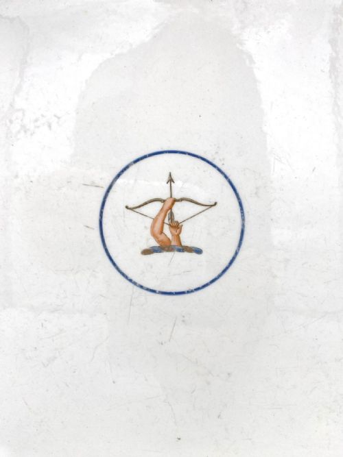 THREE WEDGWOOD CREAMWARE ARMORIAL PLATTERS 178090 - ADDITIONAL PHOTO 3