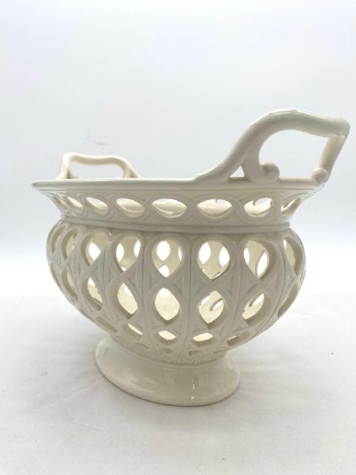 AN EXCEPTIONAL AND UNUSUAL WEDGWOOD CHESTNUT BASKET CIRCA 17951830 - ADDITIONAL PHOTO 4
