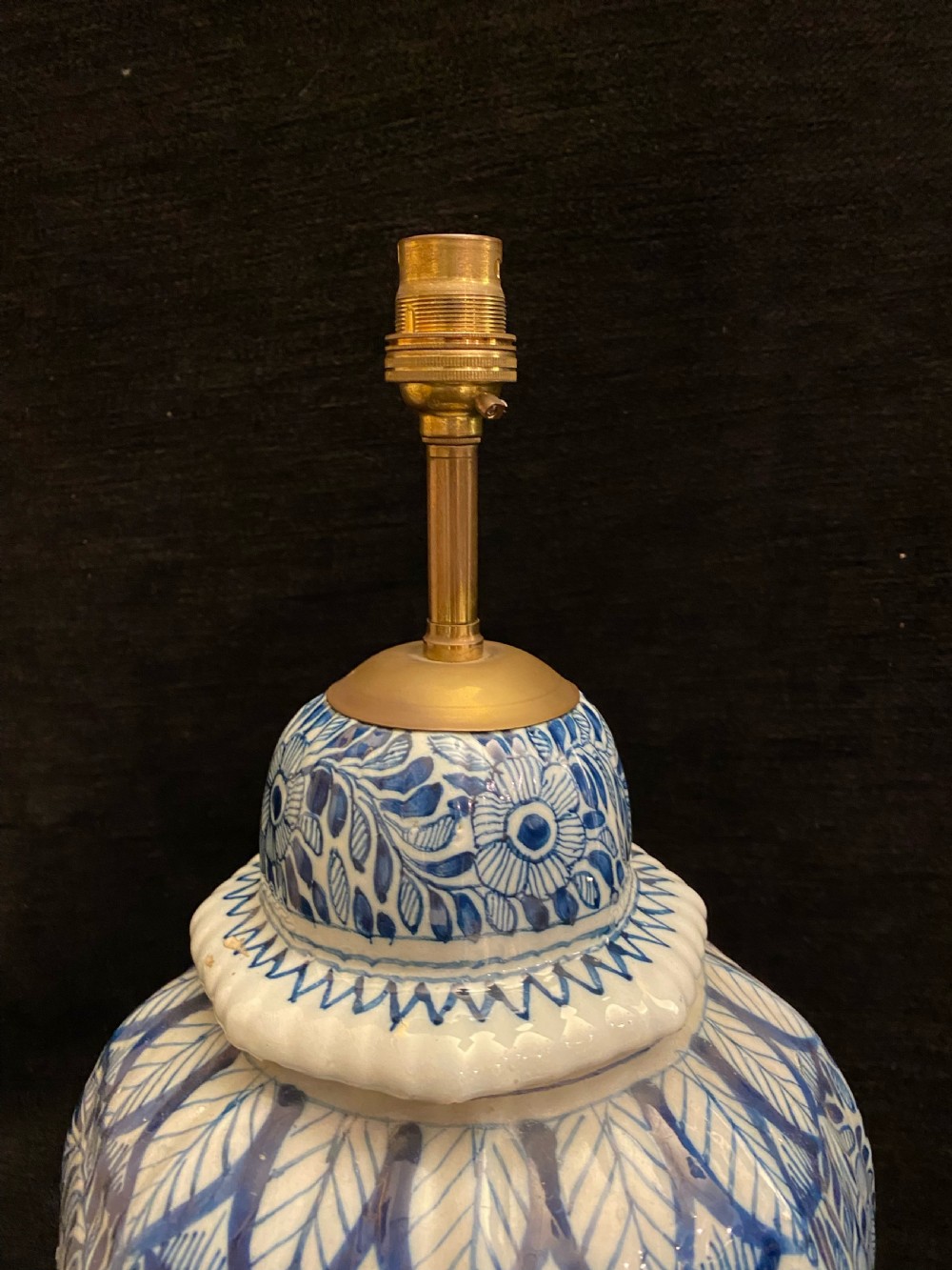 Pair of Blue and White Delft Vases Converted into Lamps (Mid-19th Century) View VI
