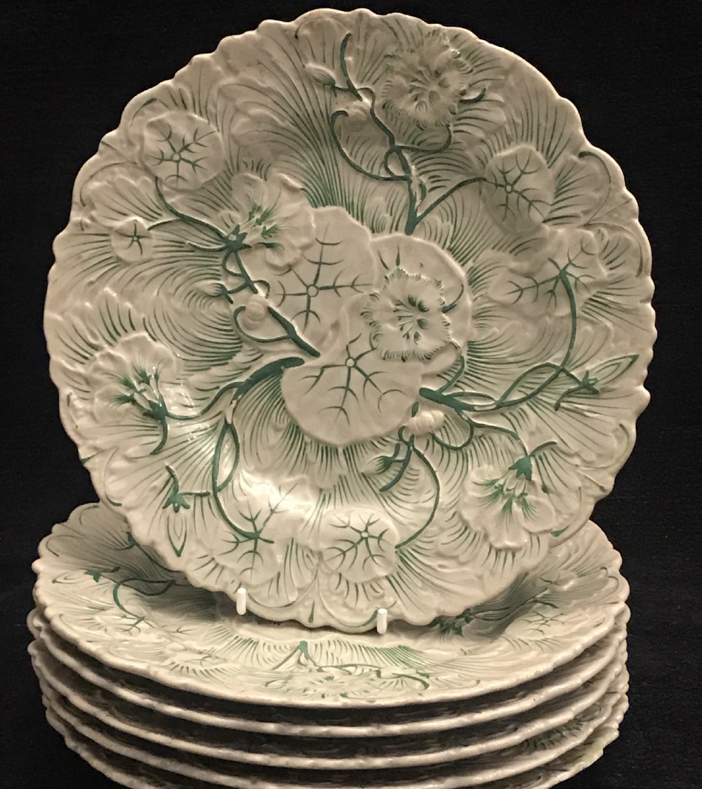 Minton Drab Ware Plates in Waterlily Pattern (Set of 6) 1835-1840 View III