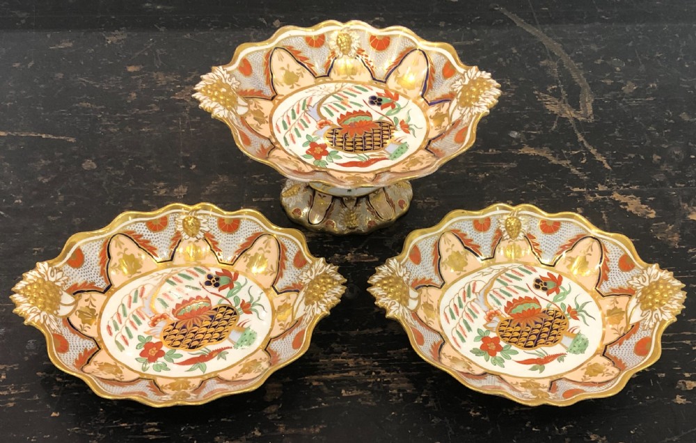 Porcelain Dessert Service in Waterlily Pattern 1810 View IV
