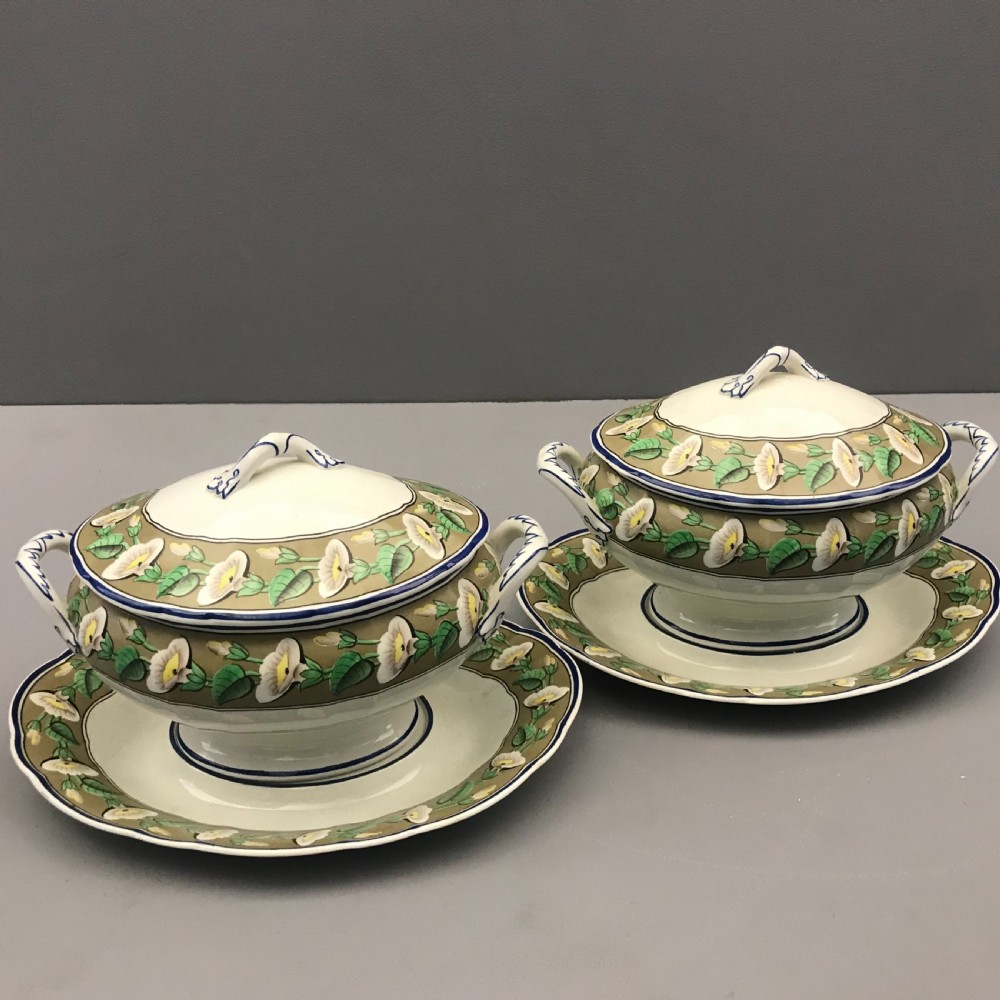 Pair of Wedgwood Creamware Sauce Tureens 1830 View II