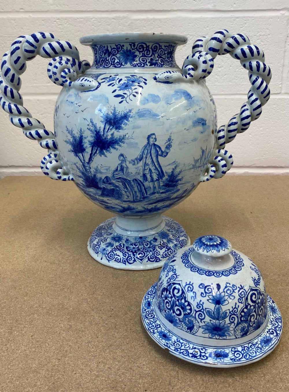 Large Delft Vase With Twisted Handles (1850) View III