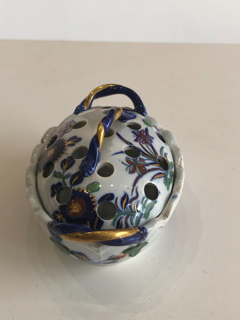 Early Spode Violet holder 1820 View V