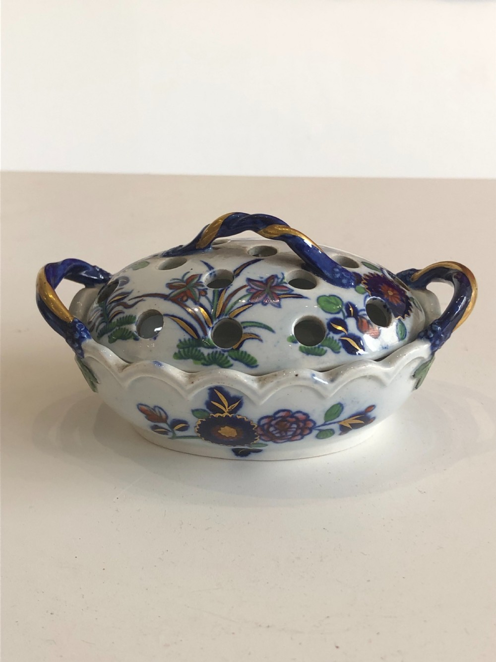 Early Spode Violet holder 1820 View VI