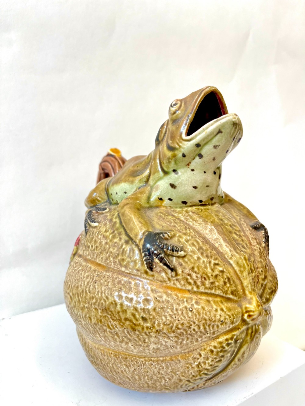 A Pr of majolica Frog Jugs 1860-80 View II