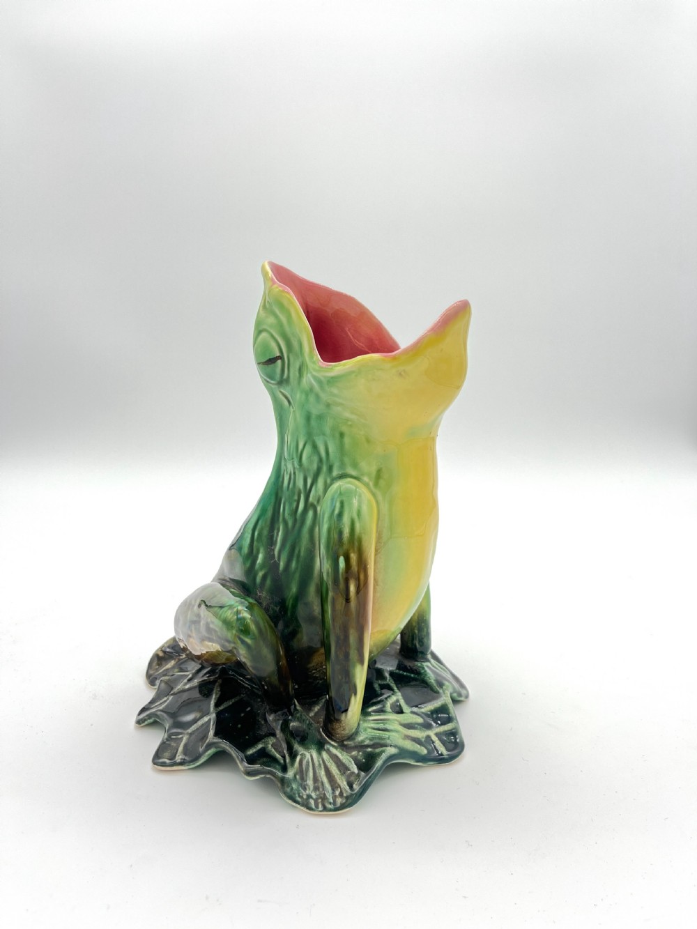 A French Majolica pottery multicolor green Frog 1890 View II