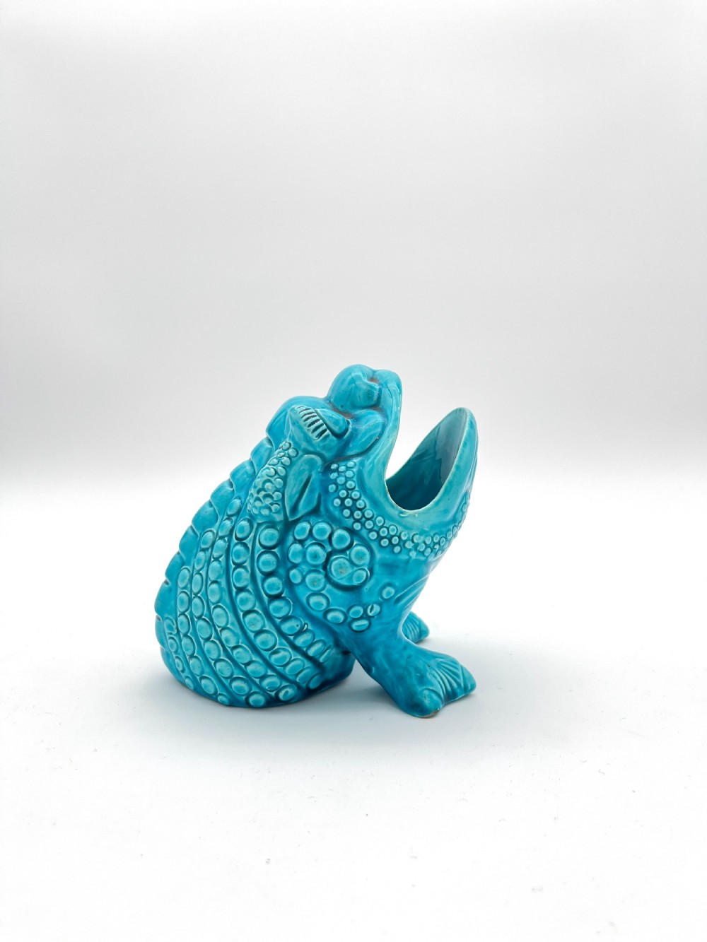 A Turquoise Burmantofts Toad spoonwarmer 1870-80