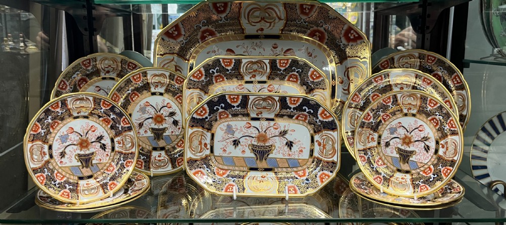 A Sensational Hand painted Copeland Spode Dinner service 1890-1910 View III